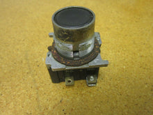 Load image into Gallery viewer, Cutler-Hammer Pushbutton 600V
