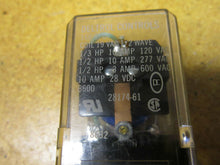 Load image into Gallery viewer, Deltrol Controls 28174-61 RELAY SPDT 10AMP 28VDC 5BLADE
