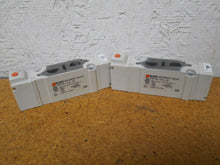 Load image into Gallery viewer, SMC 30-SY5120-5LZ-C6 Solenoid Valves 100PSI 0.7MPa 24VDC Used (Lot of 2)
