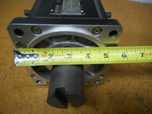 Load image into Gallery viewer, Bosch Type SF-A4 0125 015-14.057 Servo Motor Nr 1070 082-033 With Brake

