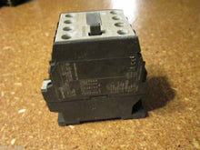 Load image into Gallery viewer, Siemens 3TH4040-0A  RELAY 4POLE 16AMPS 4NO 120/110VAC
