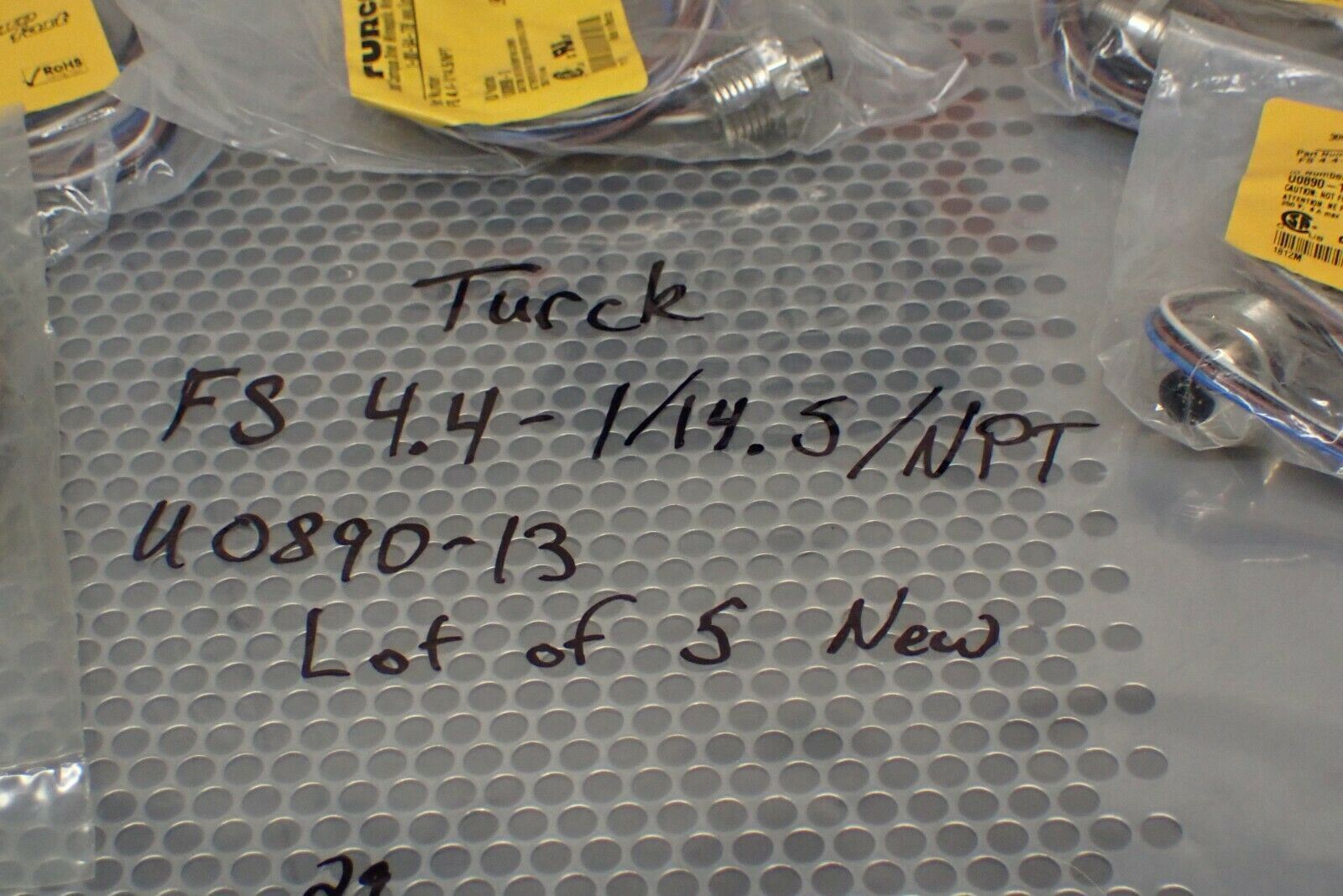 Turck U0890-13 FS 4.4-1/14.5/NPT 4 Pin Male Connector 250V 4Amps