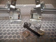 Load image into Gallery viewer, BRAUER V100/2B (2) Flanged Base Vertical Toggle Clamps One Missing Hardware NEW

