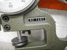 Load image into Gallery viewer, Peacock No. 7301 .001&quot;-.400&quot; 20-236 Dial Thickness Gauge Used With Warranty
