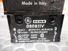 Load image into Gallery viewer, General Electric 080QSABBR1211VS Selector Switch 080AT120V 080B11V New Lot of 6
