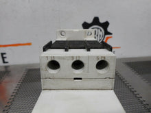 Load image into Gallery viewer, Siemens 3RV1021-1GA10 Motor Starter 4.5-6.3A W/ 3RT1023-1A..0 Contactor 35A 600V
