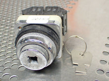 Load image into Gallery viewer, Fuji AH30-K2 Keyed Switch 10A 600V Used With Warranty Fast Free Shipping
