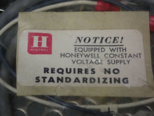 Load image into Gallery viewer, Honeywell 3 Wire Cable 36&quot; Long Amp 22-18 Connectors New Old Stock (Lot of 2)
