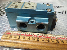 Load image into Gallery viewer, Mac Valves 992B-PM-111JB Solenoid Valve 10-150PSI Used With Warranty
