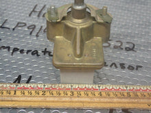 Load image into Gallery viewer, Honeywell LP914A 10522 Temperature Sensor Used Nice Shape With Warranty
