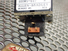 Load image into Gallery viewer, Allen Bradley 800MS-U37 Ser A Selector Switch W/ 24752-190-14 20K Ohm (Lot of 2)

