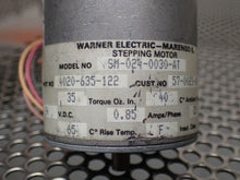 Load image into Gallery viewer, Warner Electric SM-024-0030-AT 402-635-122 24VDC Stepping Motor Used Warranty
