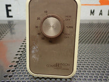 Load image into Gallery viewer, Honeywell &amp; Johnson Controls Relative Humidity Controls (1) Used &amp; (2) New
