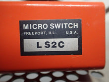 Load image into Gallery viewer, Micro Switch LS2C Photoelectric Switches New Old Stock (Lot of 4) See All Pics
