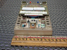 Load image into Gallery viewer, Honeywell T7067B1006 Electric Transmitter Used With Warranty (No Cover See Pics)
