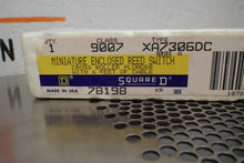 Load image into Gallery viewer, Square D 9007-XA7306DC Ser A Reed Switch 6Ft Cable New Old Stock
