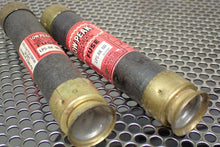 Load image into Gallery viewer, Bussmann Low-Peak LPS-RK60 Fuses 60A 600V New Old Stock (Lot of 6)
